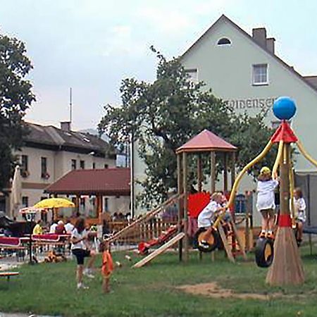 Gasthof Widenschek Thalheim Екстер'єр фото
